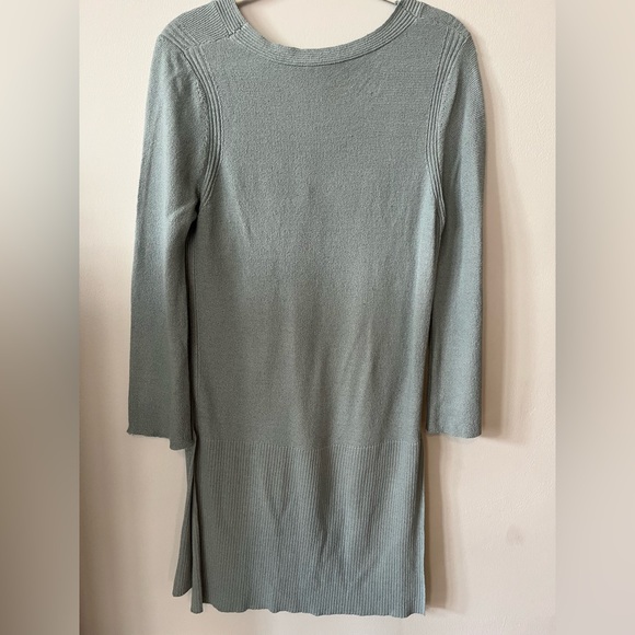 Free People light blue v neck tunic size medium - Picture 5 of 7